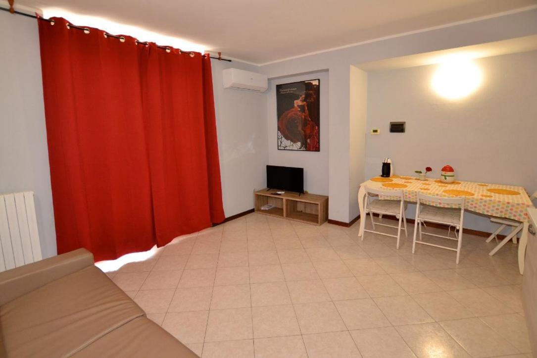 Appartamento Capolaterra Desenzano del Garda Esterno foto